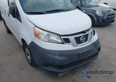 2015 Nissan Nv200 Sv z USA, uszkodzony, nr VIN 3N6CM0KN4FK733418